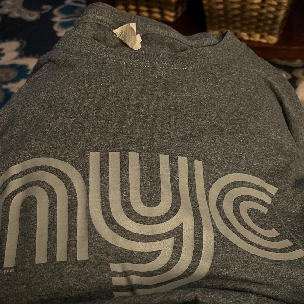 NYC Graphic Crewneck Tee Shirt - Women’s Gray